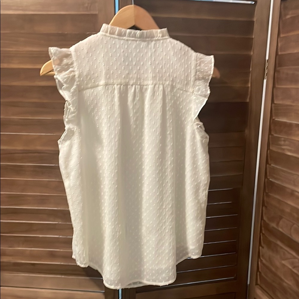 LOFT Cream Ruffled Sleeveless Blouse with Mandarin Collar - Picture 3 of 4